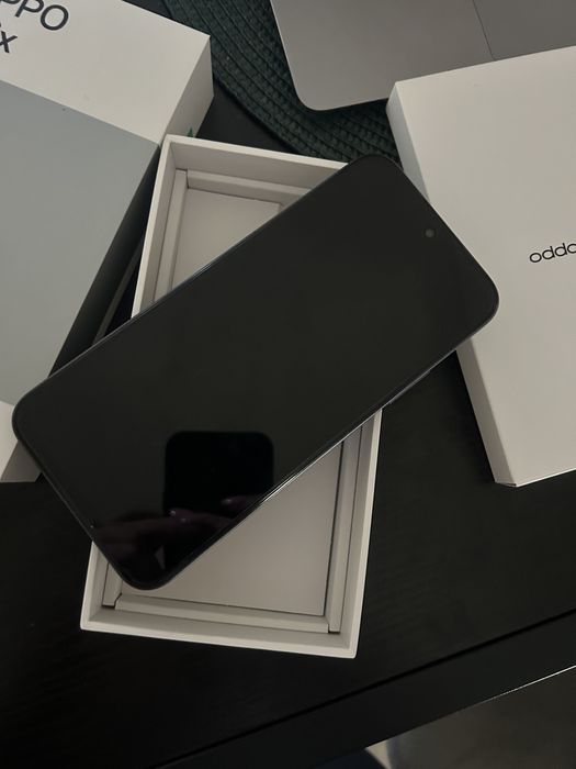 Телефон Oppo A6x