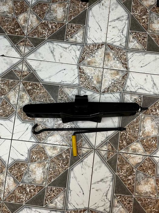 Домкрат ромбовидный, 2Т