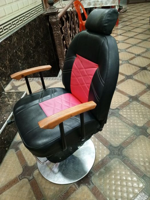 Salon kreslosi..