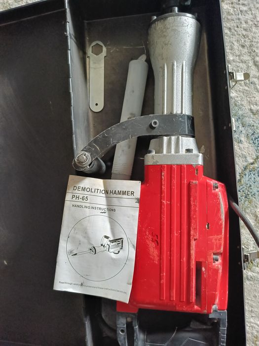 Одбойный молмток