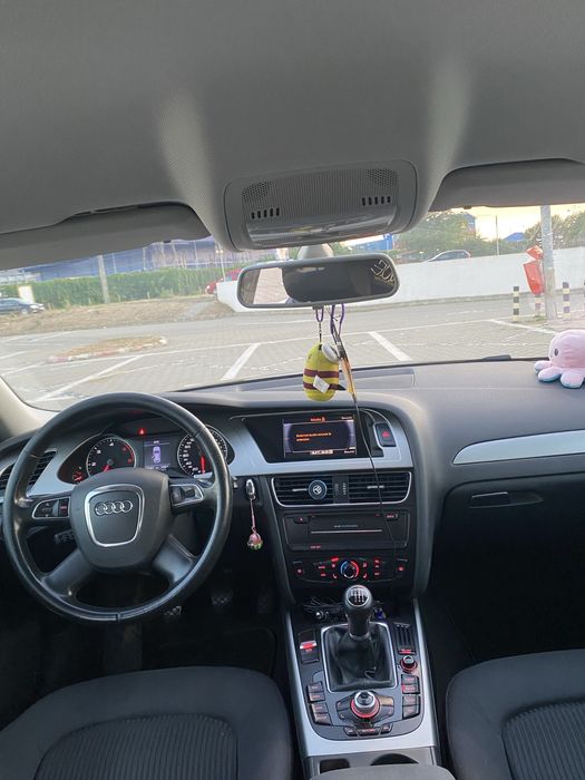 De vanzare (schimb) Audi a4 b8