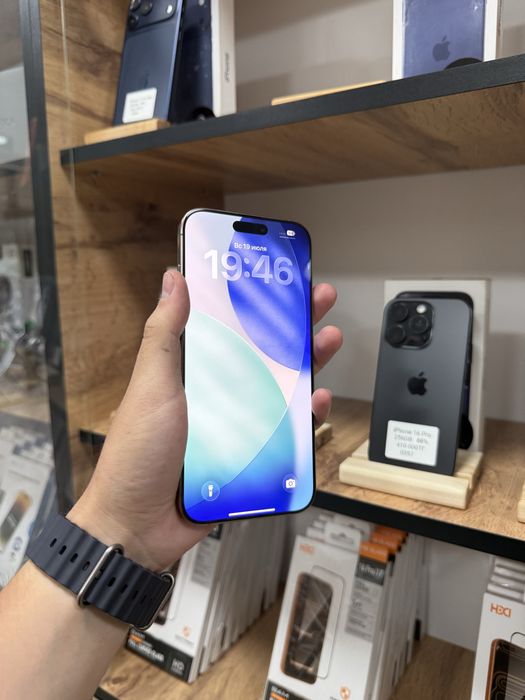 iPhone 16 Pro Max 256Gb