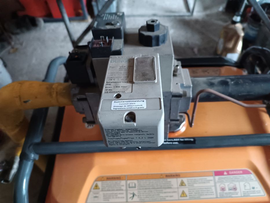 Arzator injector  cuptoare centrale ulei motorina gaz