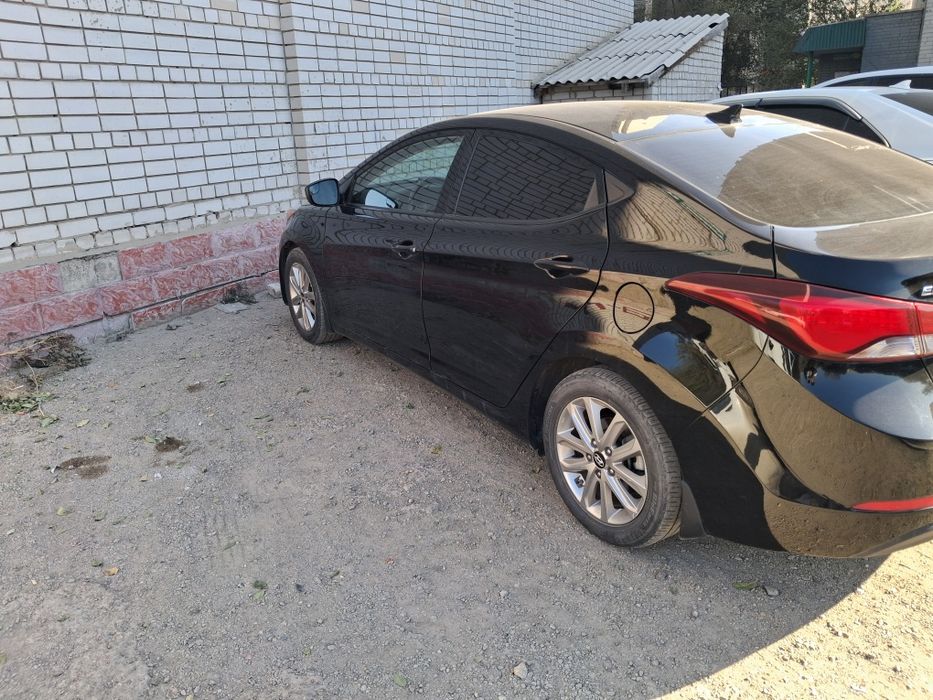Продам Hyundai Elantra 2014 г.в. свежепригнан