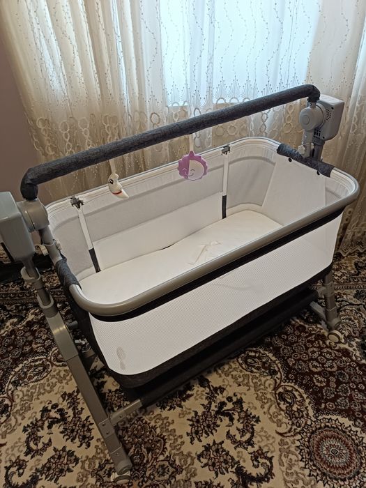 Детское электрическое кресло -качалка-кровать