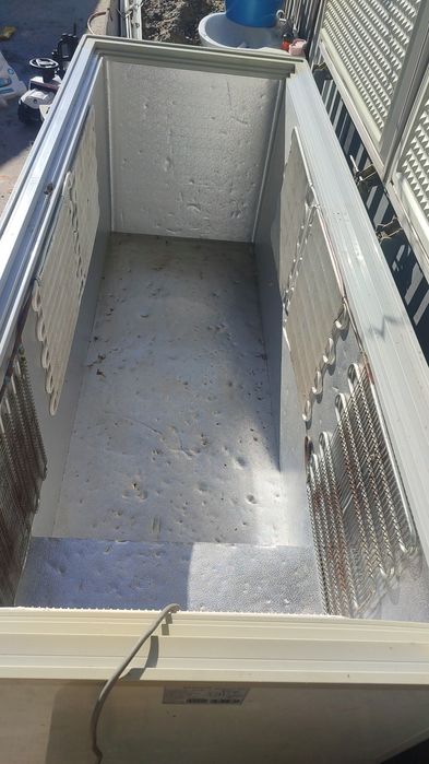 Срочно продам морозильник не правильно сделали раньше рабочим было