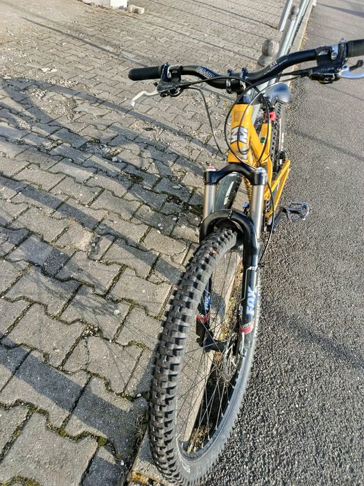 Mongoose full suspension