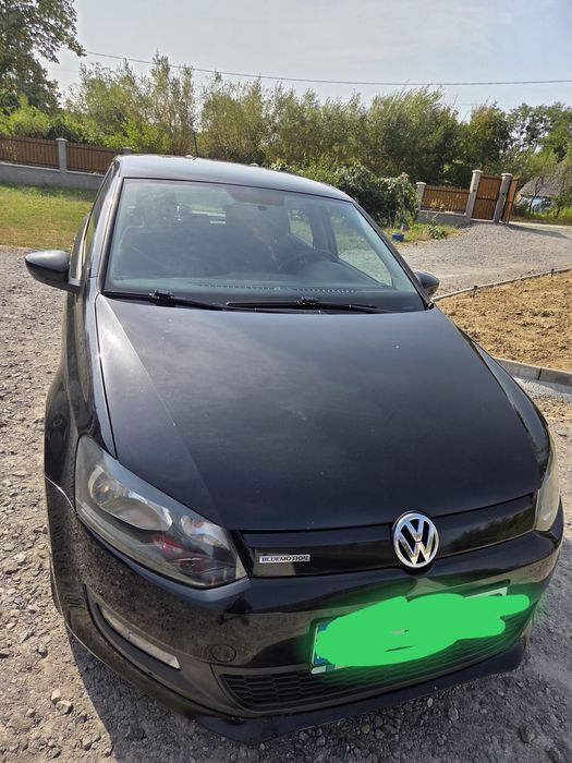 Vând Volkswagen Polo