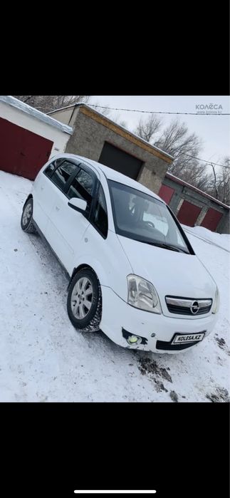 Продам машину Opel Meriva