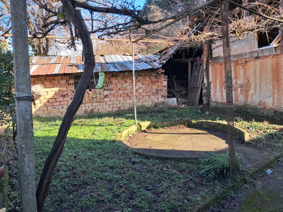 Продава се Къща в с. Черни Осъм, Област Ловеч - 420 кв.м за 56 €/кв.м - Снимка #3