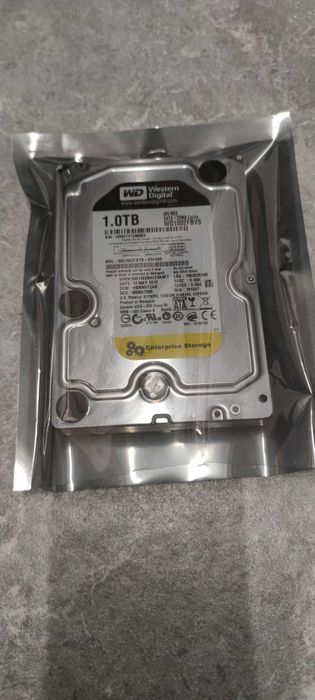 HDD hard disk Enterprise foarte fiabil Western Digital WD capacitate 1 TB model WD1002FBYS 7200 RPM, 32MB