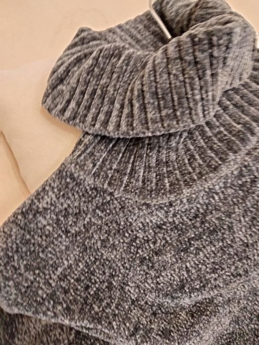 Pulover de dama măr. XL