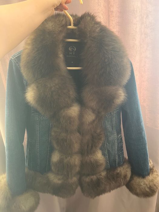 Джинсовая куртка с мехом