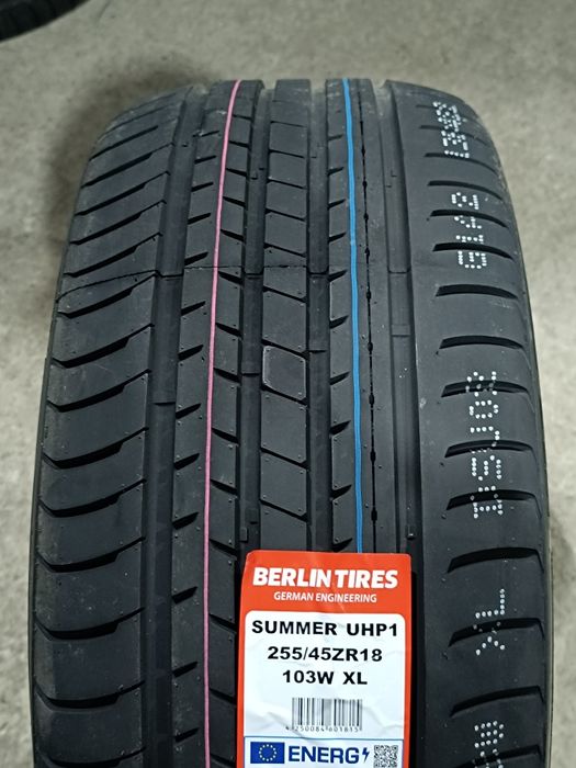 255/45ZR18   BERLIN  TIRES