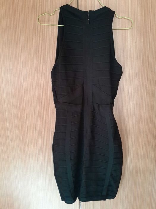 Къса черна рокля Herve Leger