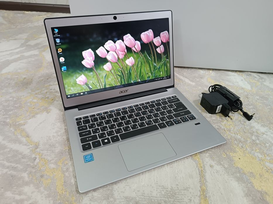Ноутбук Acer Swift SSD m.2 256GB.