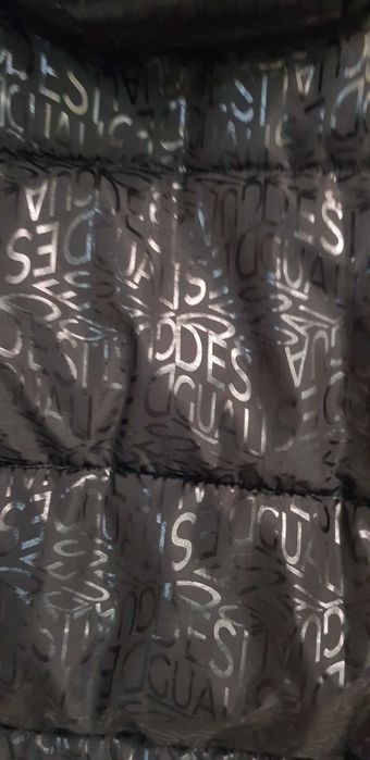 Продавам грейка на марката Desigual, размер XL