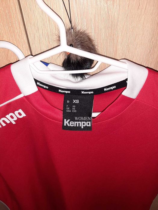 Set 2 tricouri + sort Kempa - fete