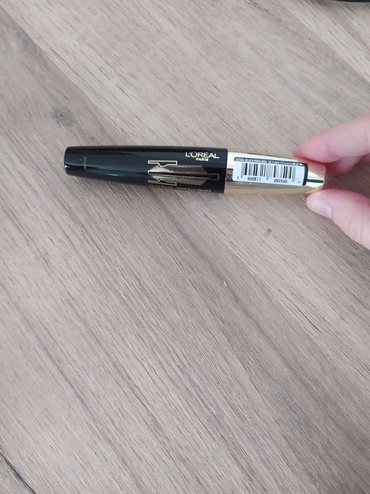 Спирала Loreal volume million lashes extra black