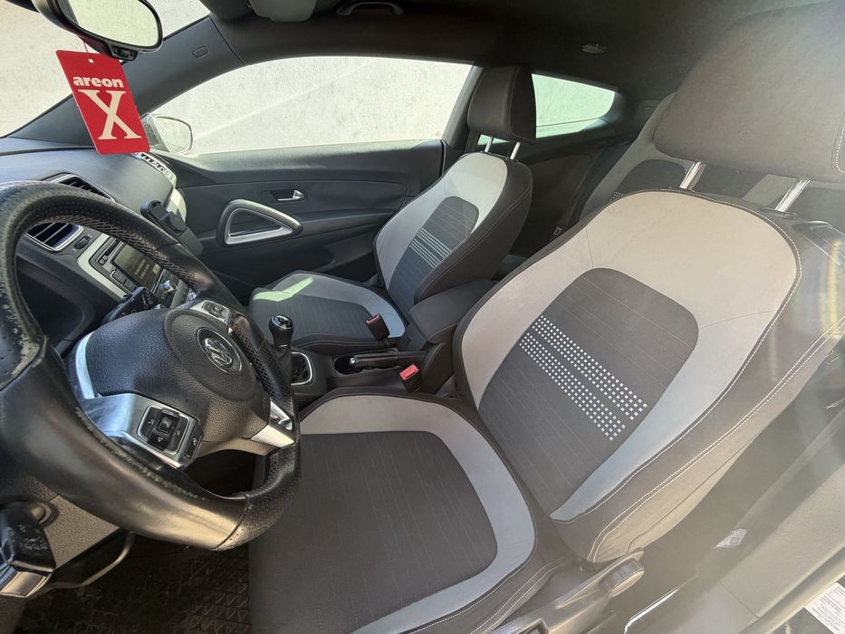 VW Scirocco 2.0 TDI , LIFE , Сервизна история