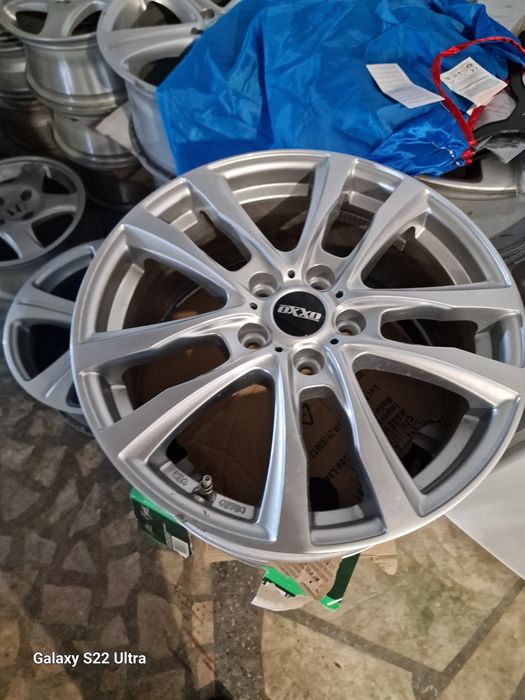 Mercedes 17 Audi Volksvagen Замъка Ямбол