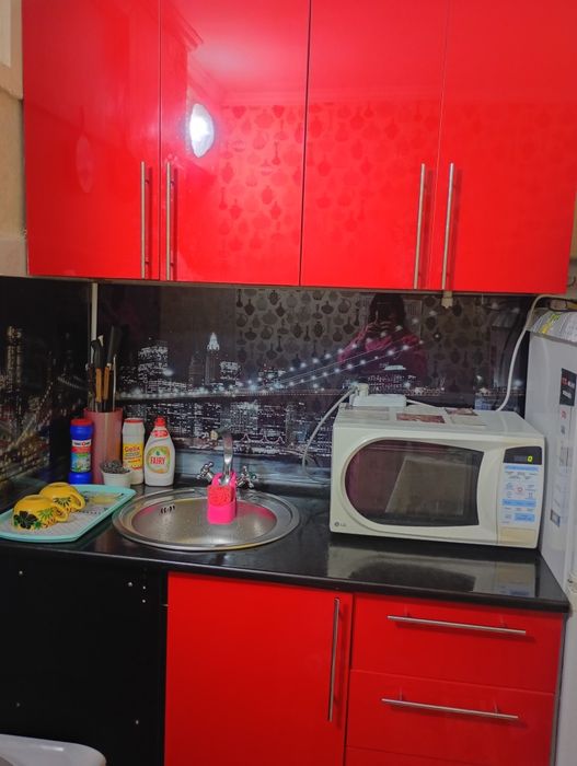 Продам кухонный гарнитур.
