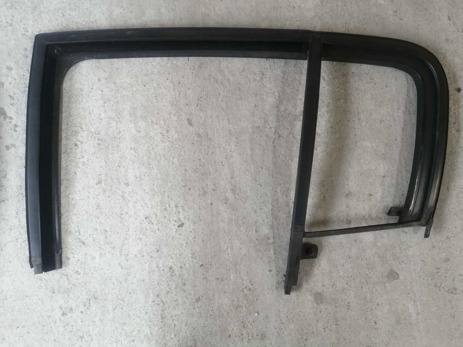 Chedere portiere spate renault megane II hatchback