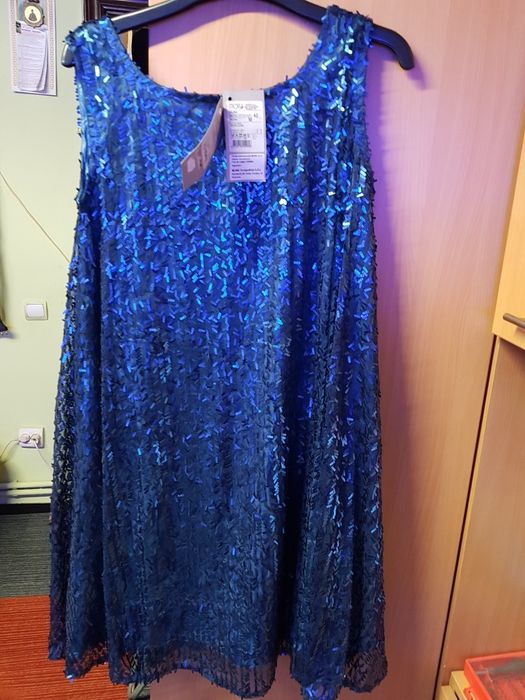 De vànzare 2 rochi de petrecei s-au Tec.