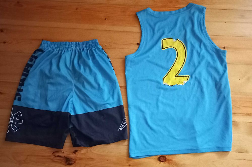 Срочно продаётся баскетбольная форма