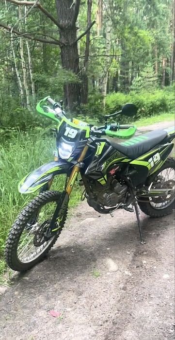 Продам эндуро Jebe19 250куб 172fmm