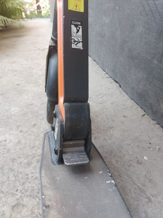 Самокат трюковый