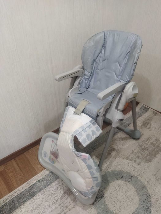 Детский стул для кормления