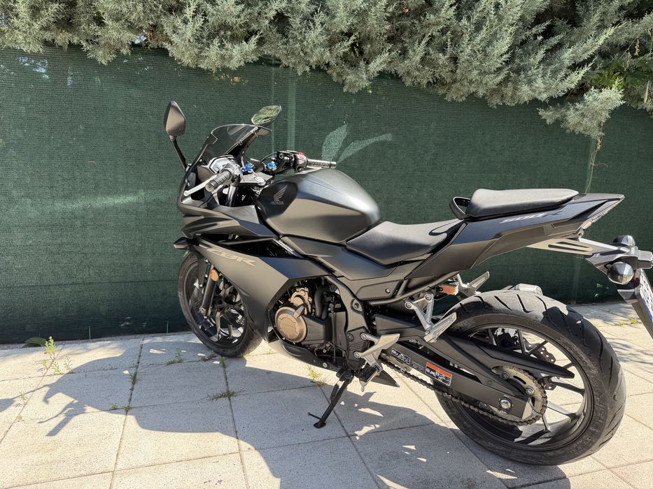 Honda cbr 500r    Ca noua (6537 km)!