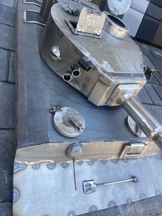 Танк тигр мангал