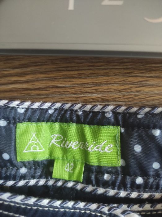 Дамска бяла ризка с панталон