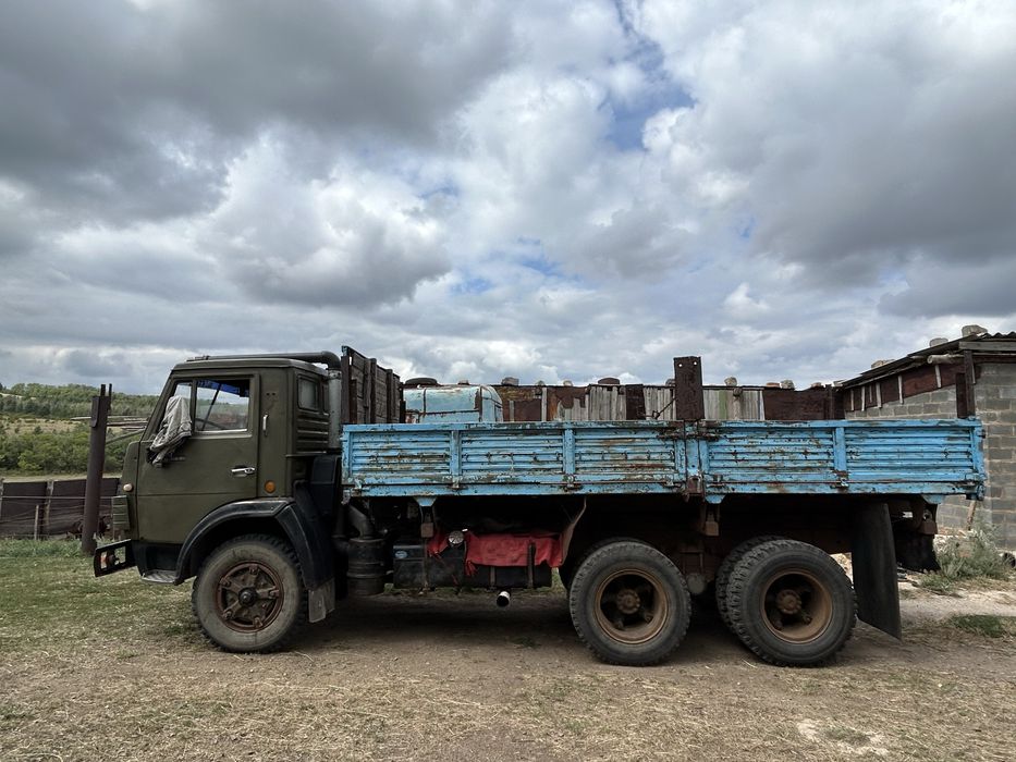 Продам камаз самосвал