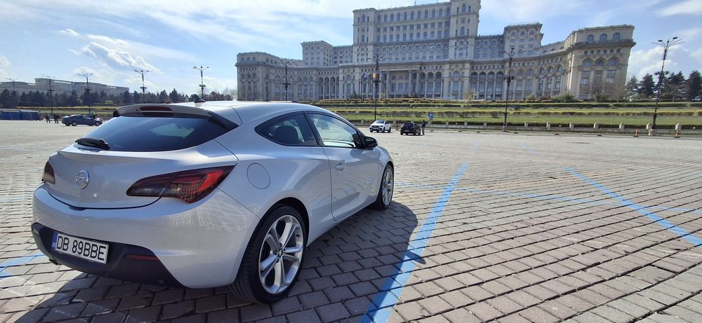 OPEL Astra 2012 — imagine 5