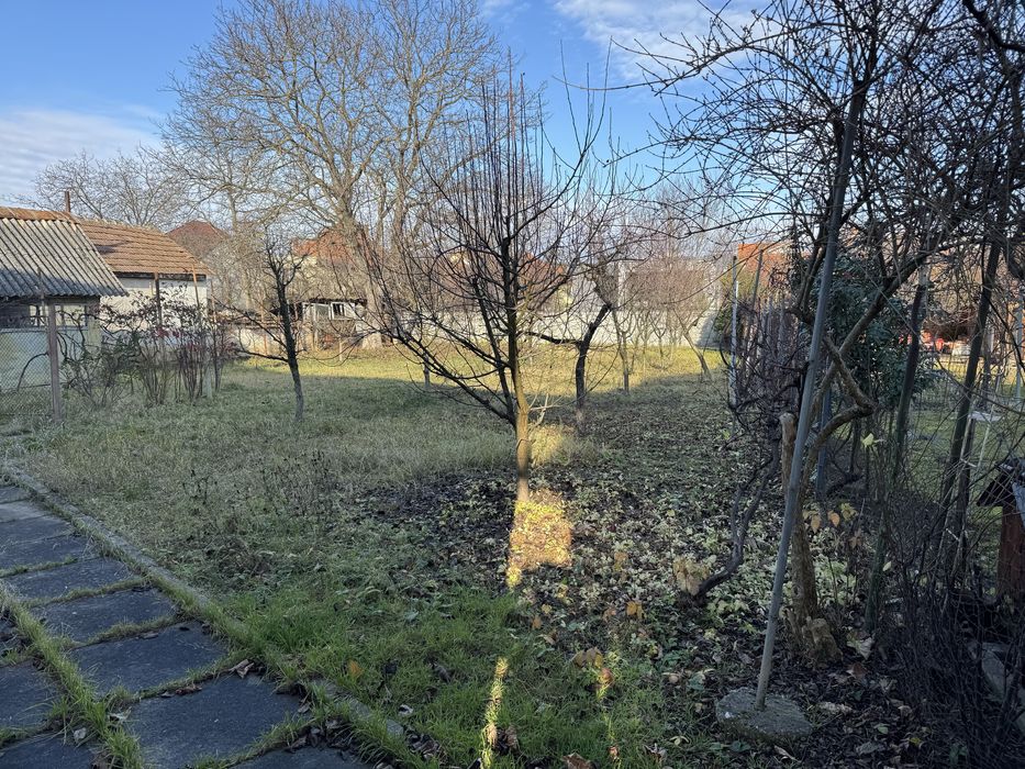 Casa individuala 180 mp utili ,teren 900 mp -zona Parcul  Sub Arini