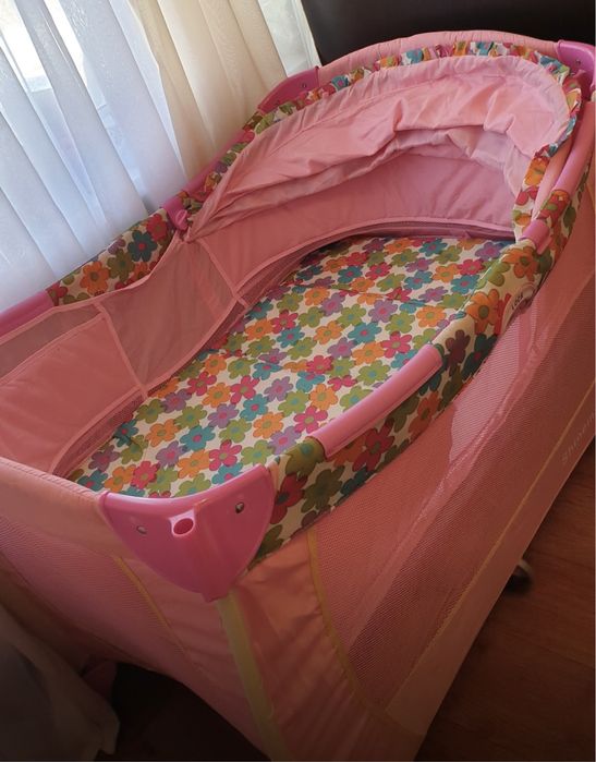 Кроватка манеж 2 в 1 удобная