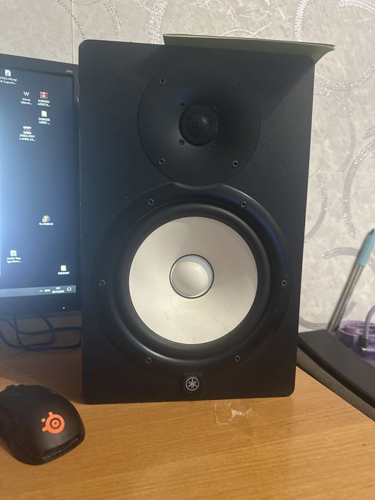 Студийные мониторы Yamaha hs8 america