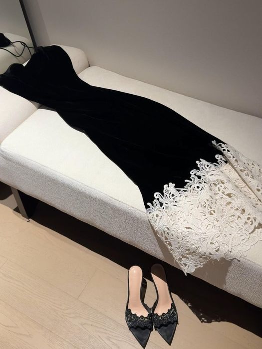 Черное новое платье