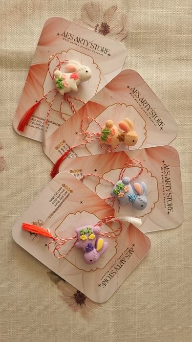 Mărțișoare broșă