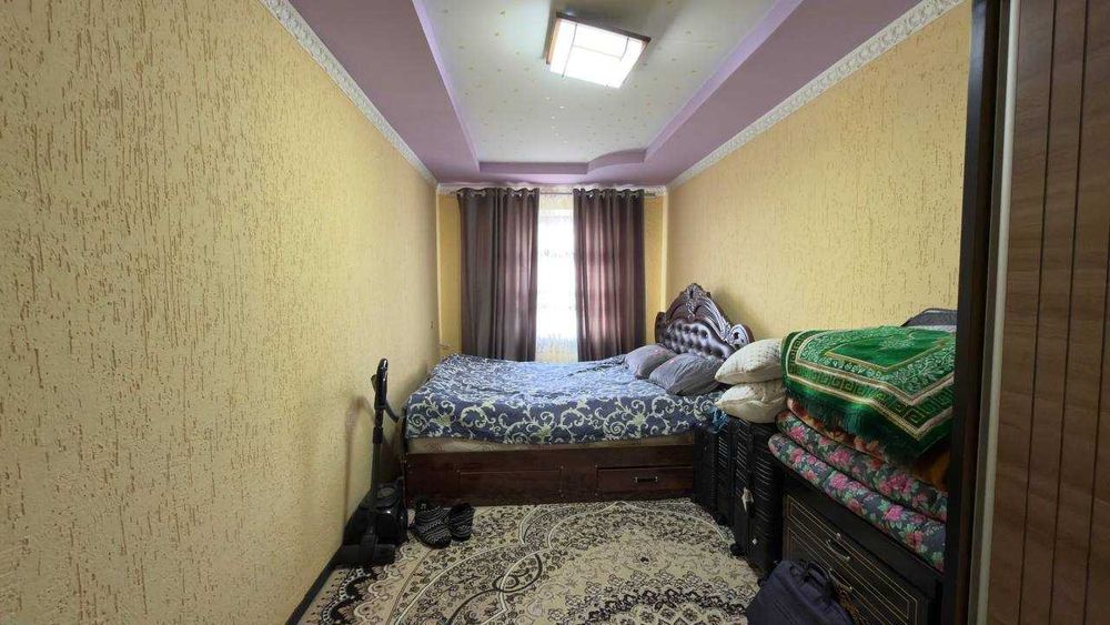 Киргили Машина бозори 4 қаватда 2 хонали квартрира сотилади. ID: 1783