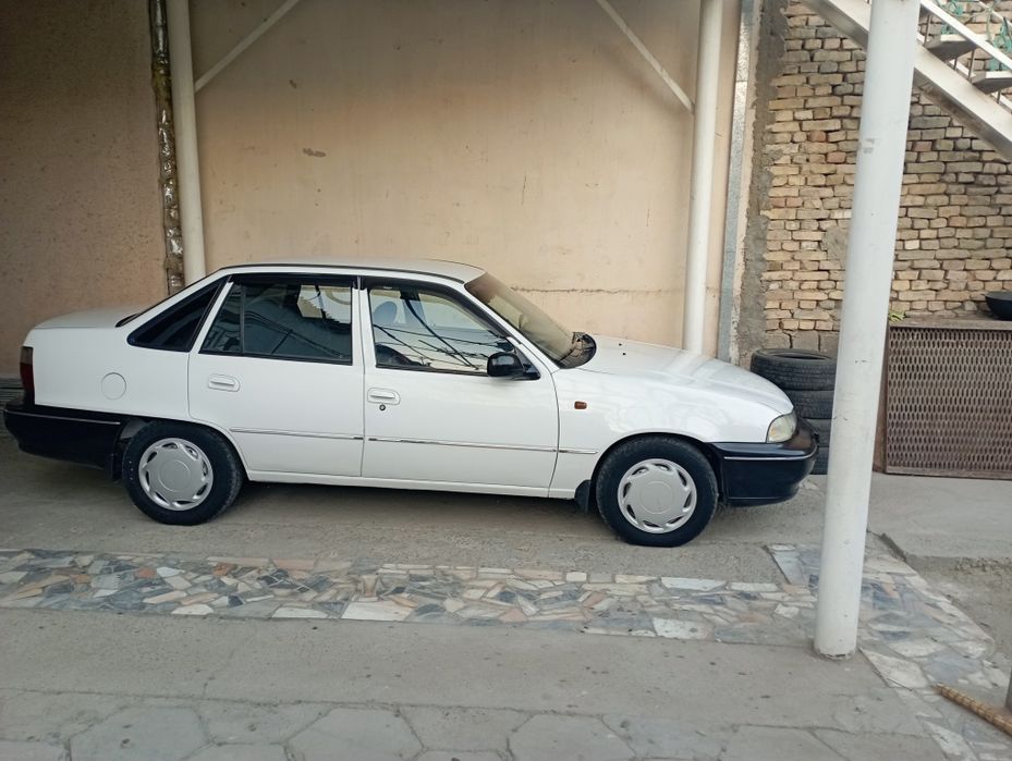 Нексия в хорошем состоянии