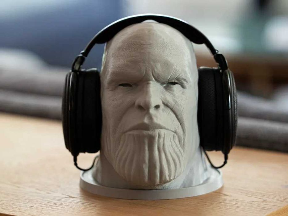 Suporturi Controller și Căști Printate 3D – Gaming Desk Setup