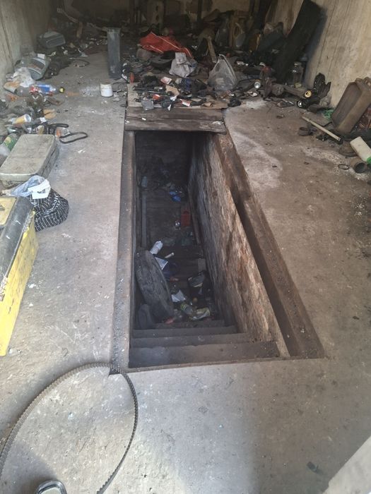 Гараж 11 мкр срочно