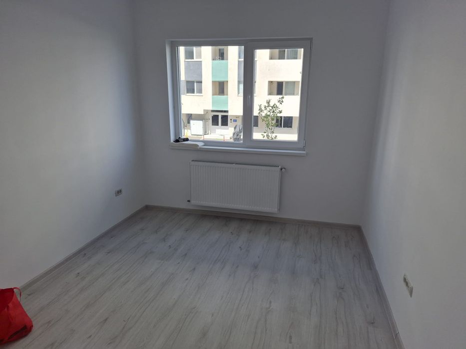 Închiriez studio+loc de parcare Bucuresti-Prima inchiriere