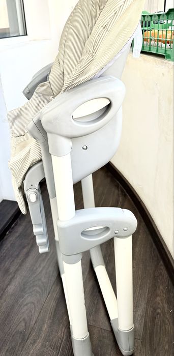 Стул для кормления