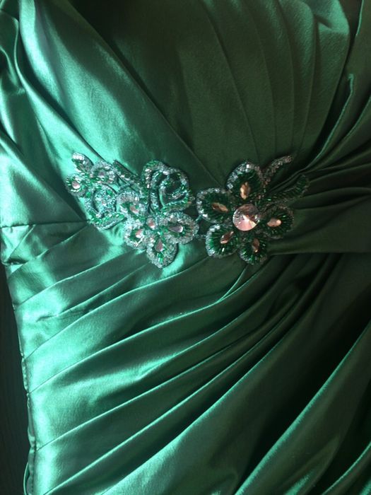 Бална рокля!!!