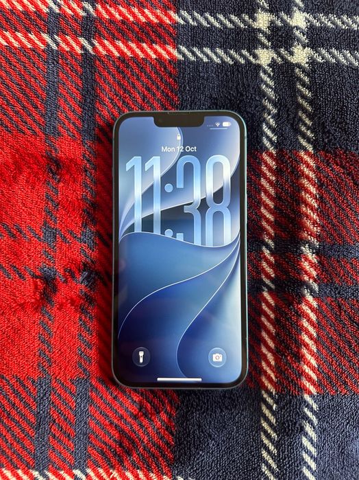 iPhone 13 като нов